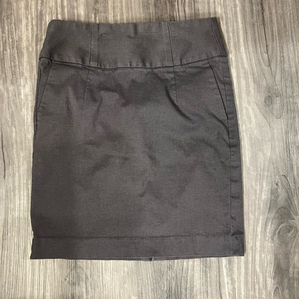 🎉8/$12🎉 Banana Republic Factory pencil skirt